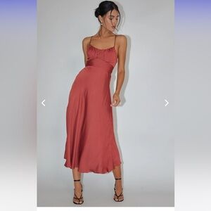 Selfie Leslie linka cami strap midi dress